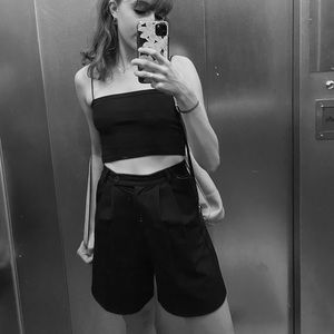 Meet your Posher, Louise